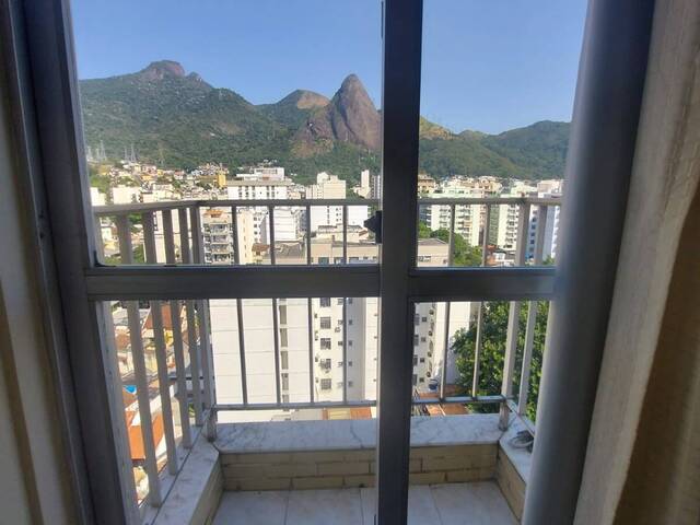 #418 - Apartamento para Venda em Teresópolis - RJ
